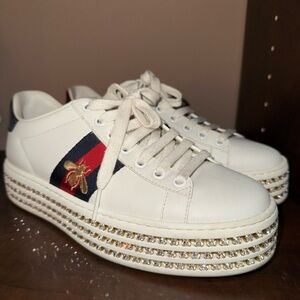 Authentic Gucci sneakers size 36 equivalent to a us 6
